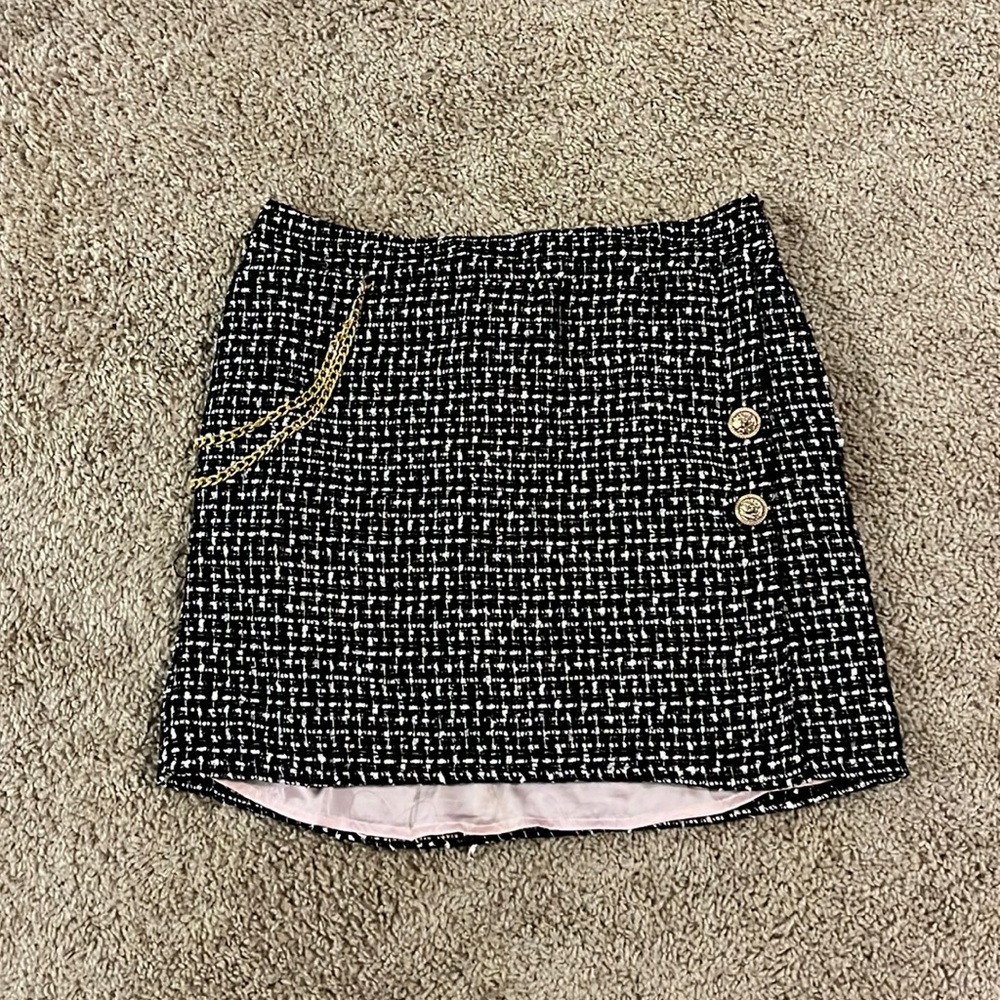 Show me your Mumu Too Faced collab skirt